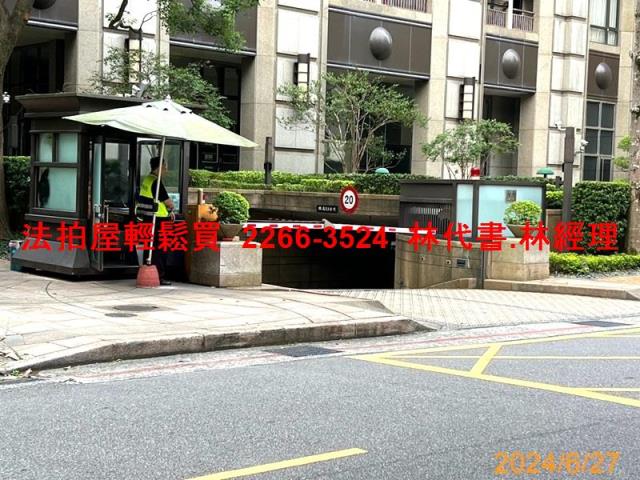 台北信義區法拍大樓-8