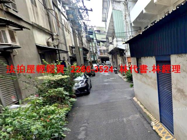 三重拍賣透天-7