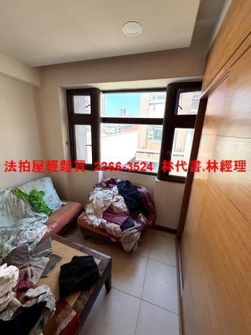 新北八里透天法拍-3